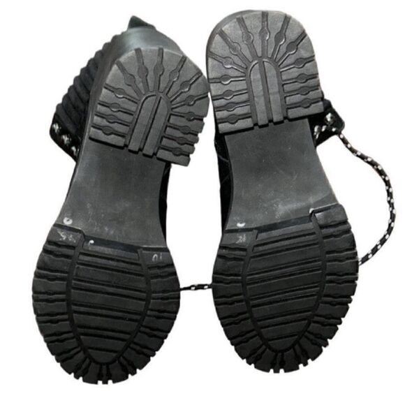 Chelsea & Violet Black Leather Suede Boots(Size 10M) - Picture 3 of 7